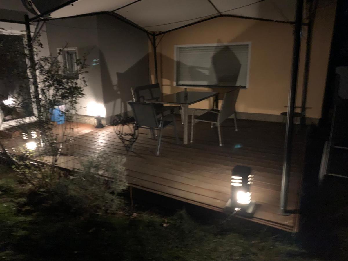 Relax - Modernes Haus Auf Grossem Grundstueck Im Gruenen * Саарбрюккен